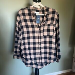 Abercrombie & Fitch button down plaid size M NWT!